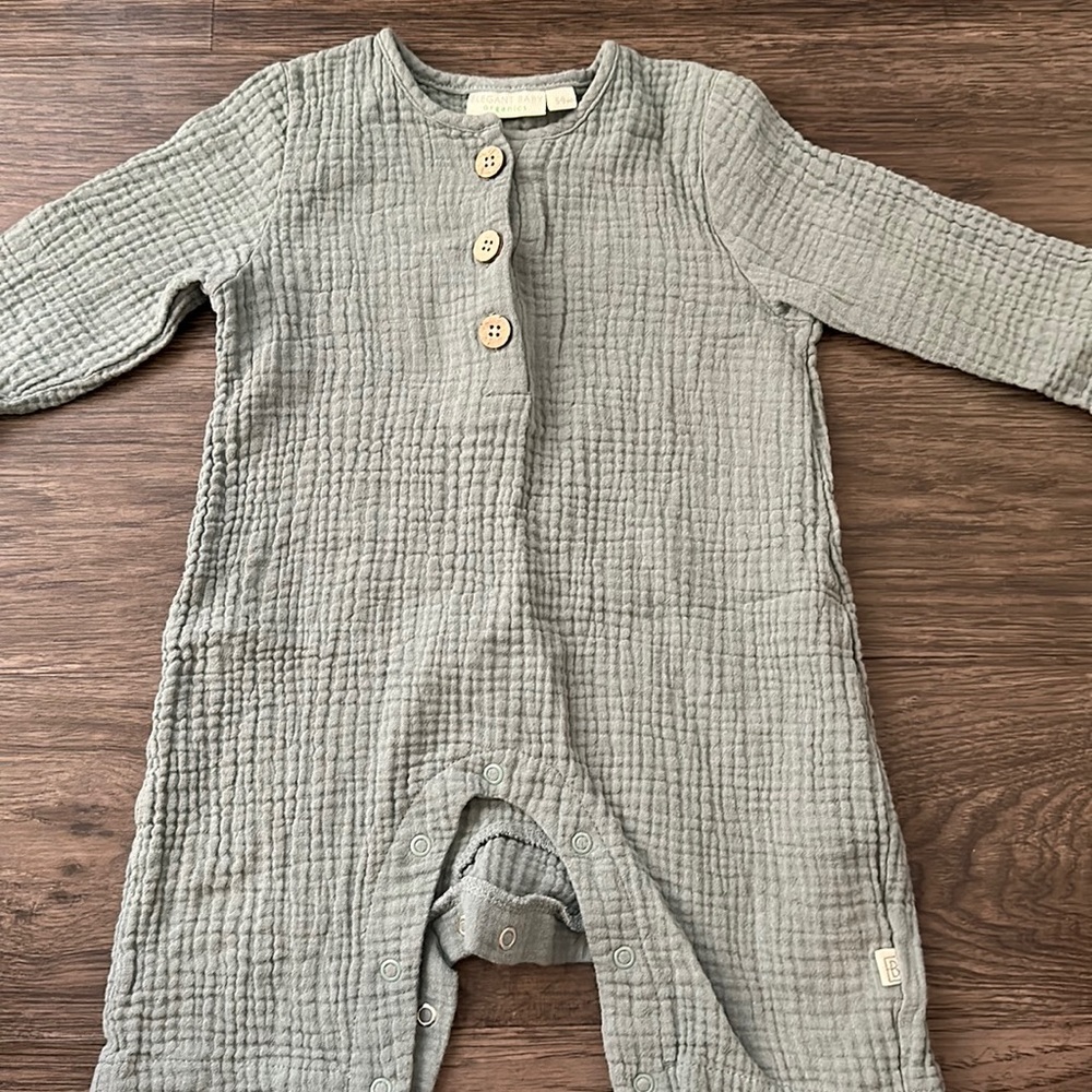 Elegant baby onesie